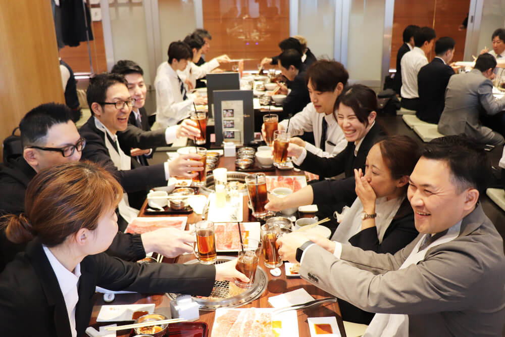 久しぶりの再会に笑顔が溢れます